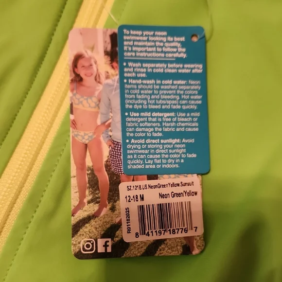 Vibrant Green and Yellow Kids Rashguard - Picture 2 of 3